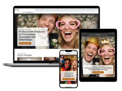 Partyfreaks Webseite dargestellt auf Smartphone, Tablet und Desktop